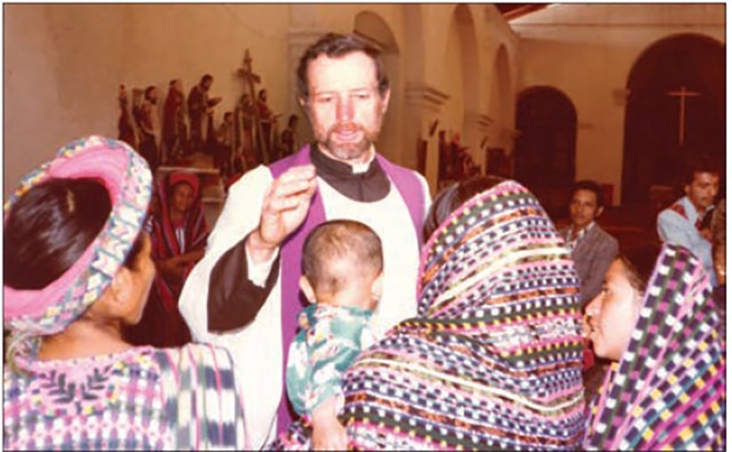 Estrenan en EE. UU. «American Martyr», el documental que inmortaliza la vida del beato Stanley Rother, asesinado en Guatemala