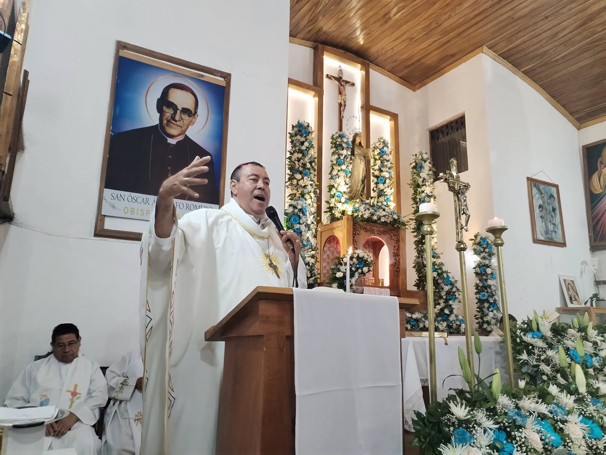 La Diócesis de Sonsonate celebra cuatro décadas de vida diocesana y compromiso evangelizador