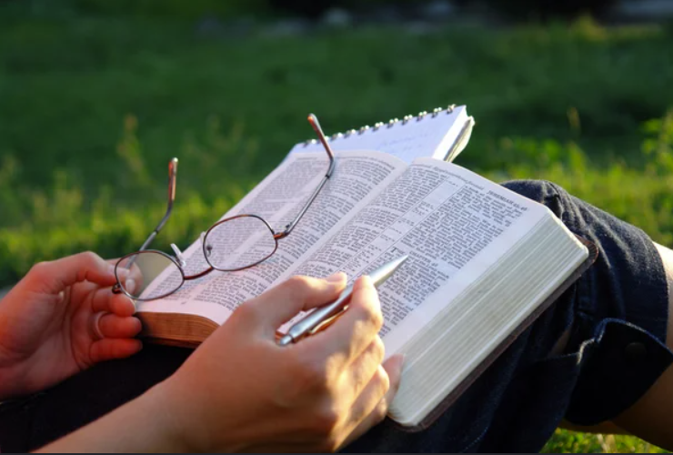 biblia.jpg